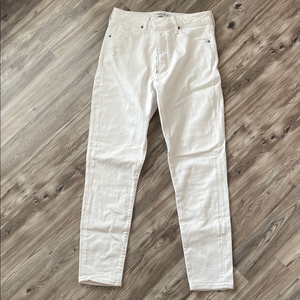 Abercrombie & Fitch White High Rise Jeans